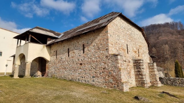 Centrul de Studii Brâncovenești: consolidarea, restaurarea, refuncționalizarea cu ateliere de restaurare, spații expoziții, eficientizarea energetică, echiparea, amenajarea